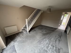 Sitting Room (1)- click for photo gallery